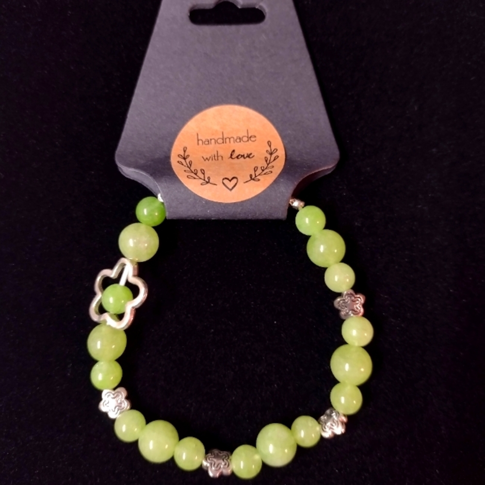 Green Jade Flower Bracelet